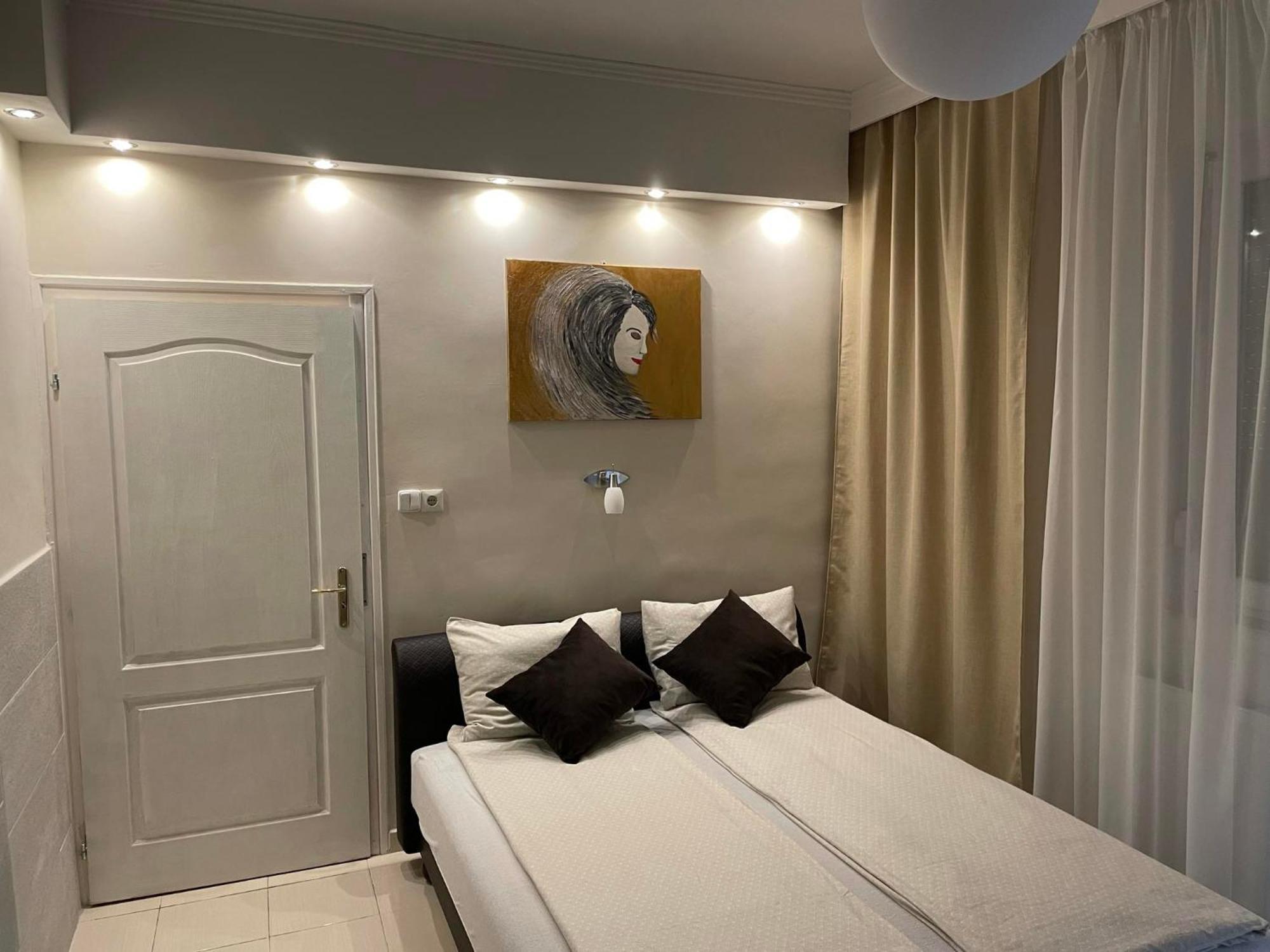Adam Apartman Хайдусобосло Экстерьер фото